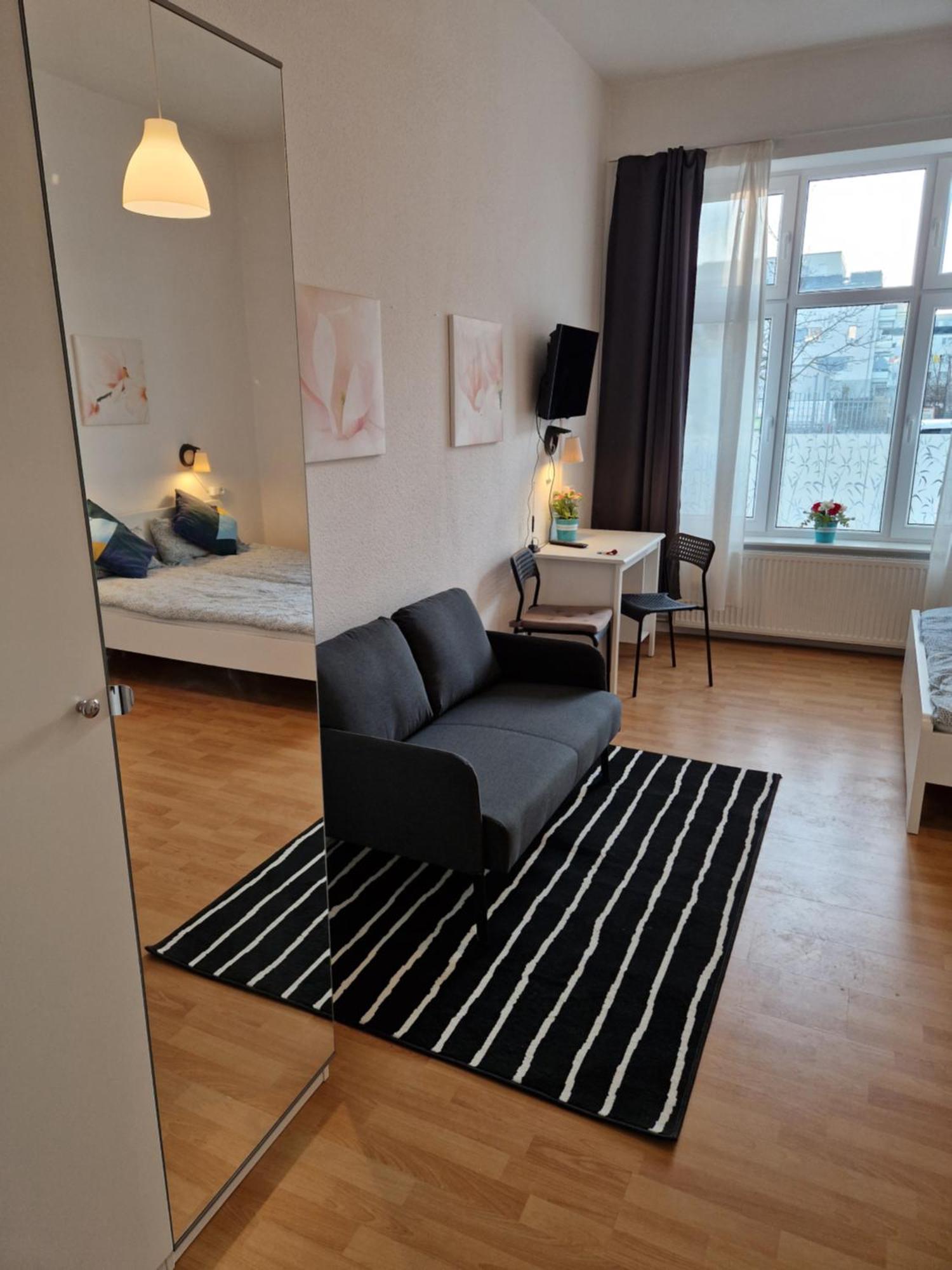 Zimmervermietung Berlin Mertens ภายนอก รูปภาพ